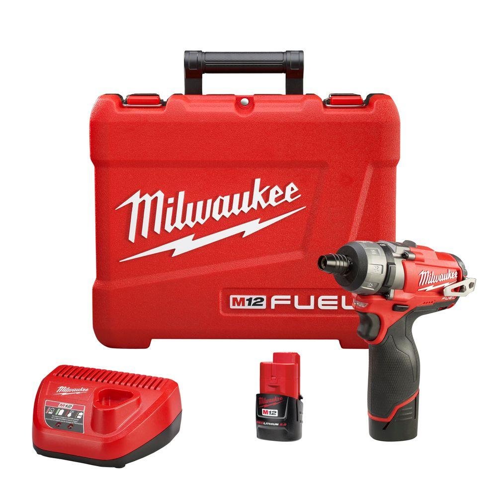 Milwaukee M12 FUEL 2402-22 screwdriver kit