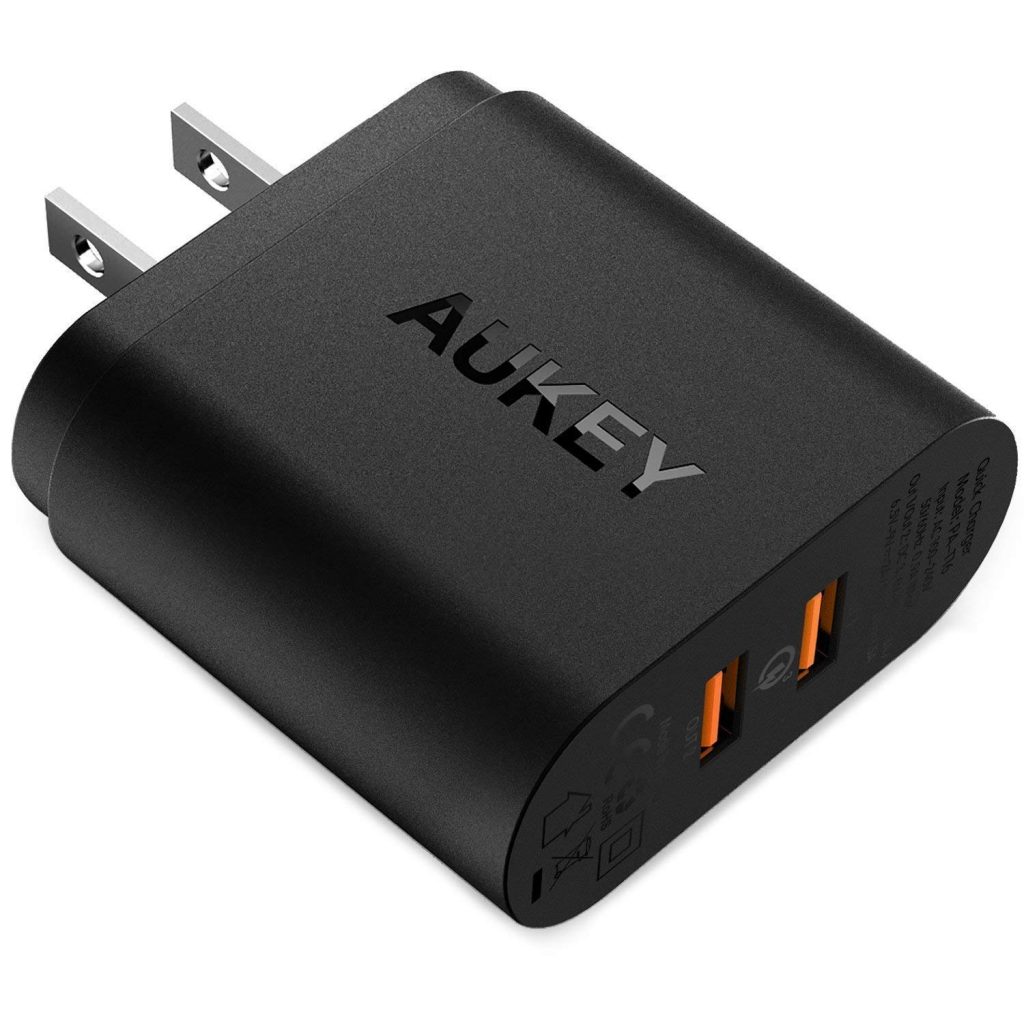 AUKEY Quick Charge 3.0 Dual Ports