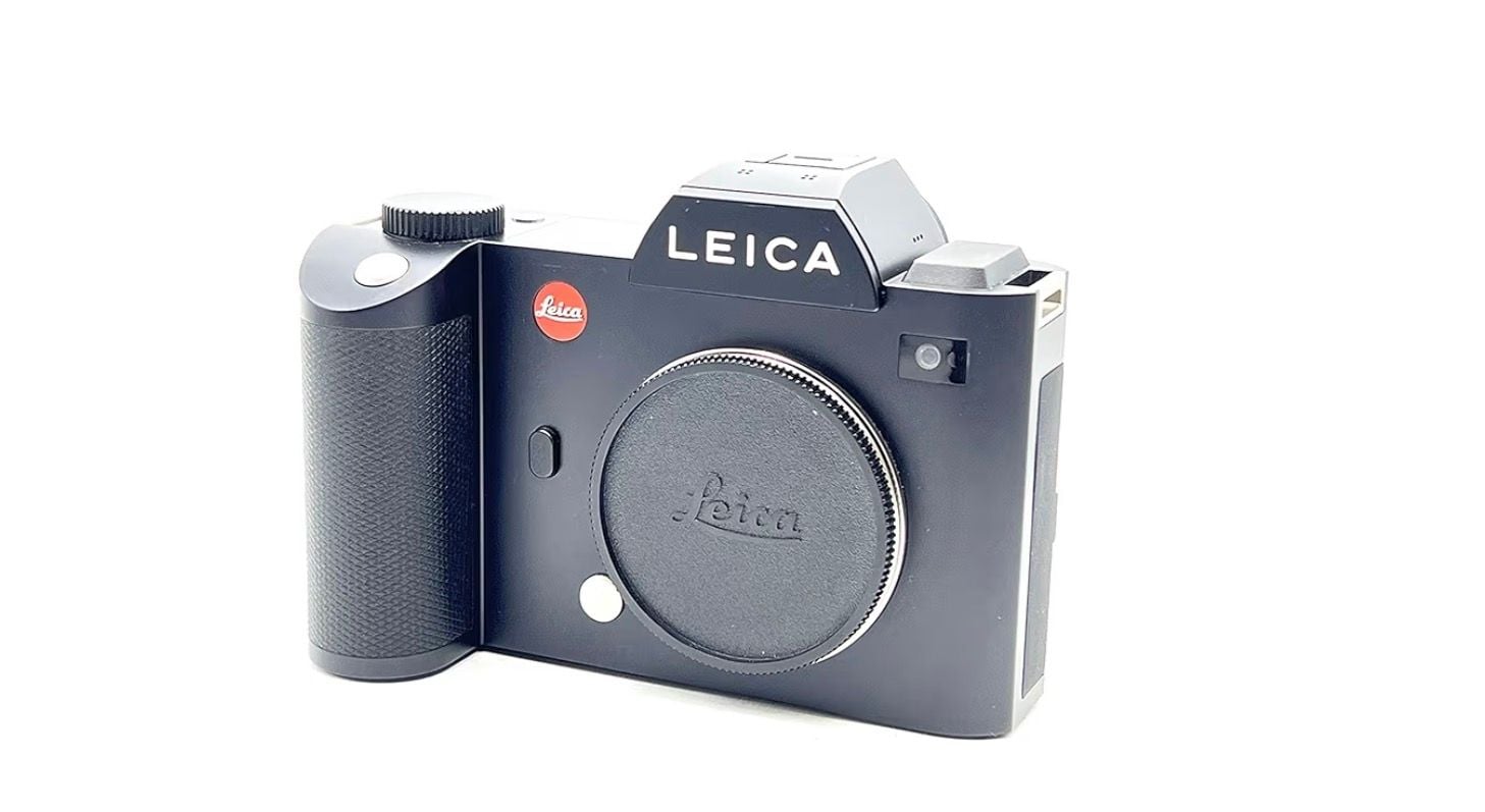 Leica 24 SL Type 601 Mirrorless Camera drops to $3082.19 on Amazon