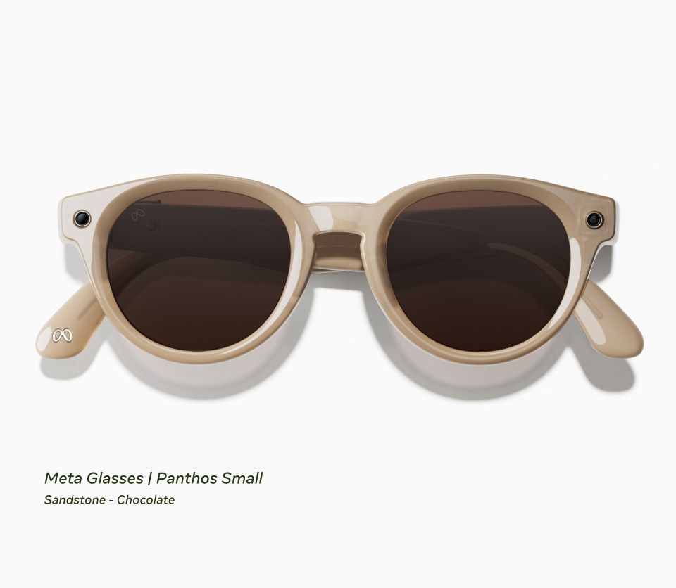 08_Meta-Glasses_Carousel_03.jpg