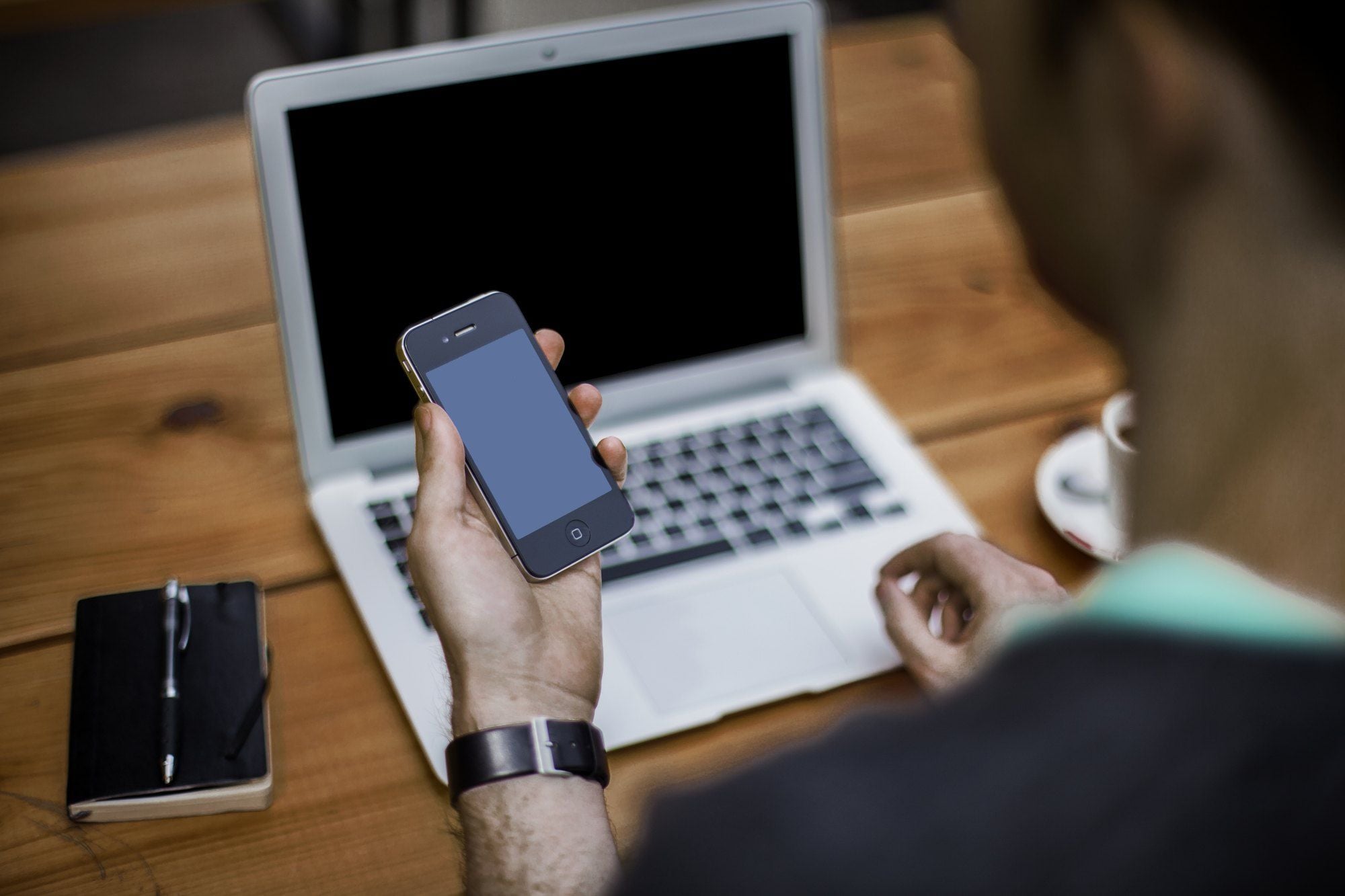 8 AI Features on Phones, PCs and Browsers You Can Turn Off or Limit