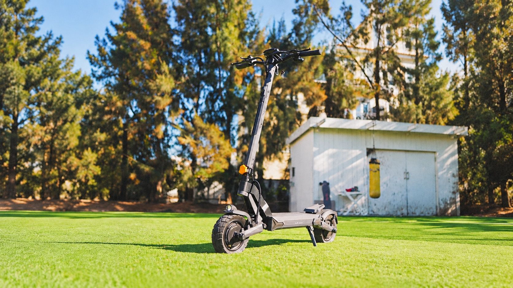 Ausom's Fall Sale Takes $50 More Off Six Electric Scooters