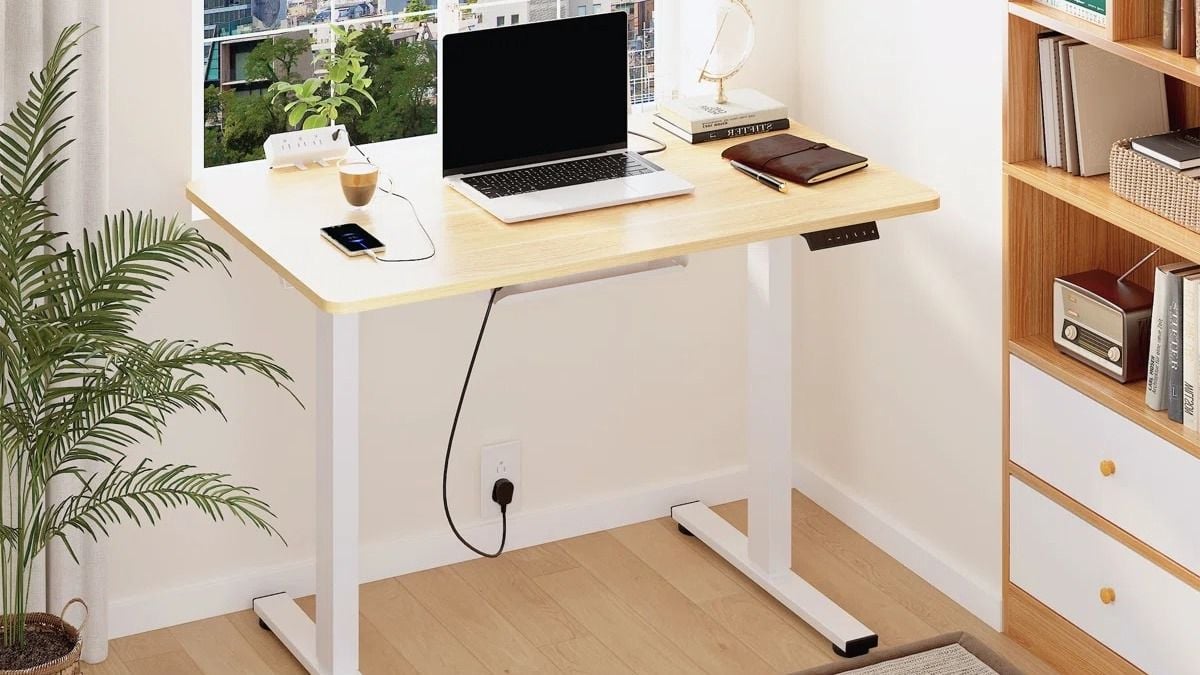 Best Wayfair Desks for 2026