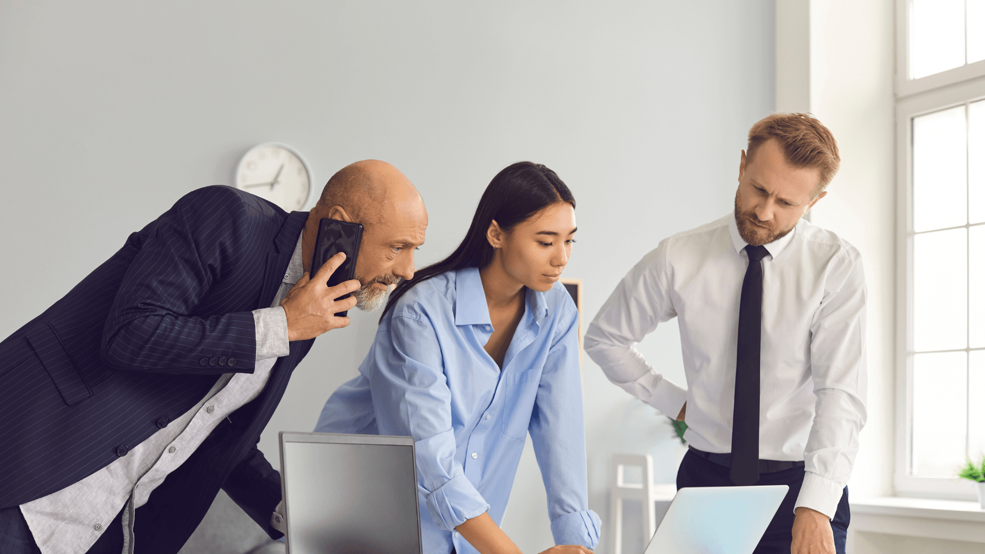 Wall Street Questions AI Bubble as Tech Spending Soars and Layoffs Persist