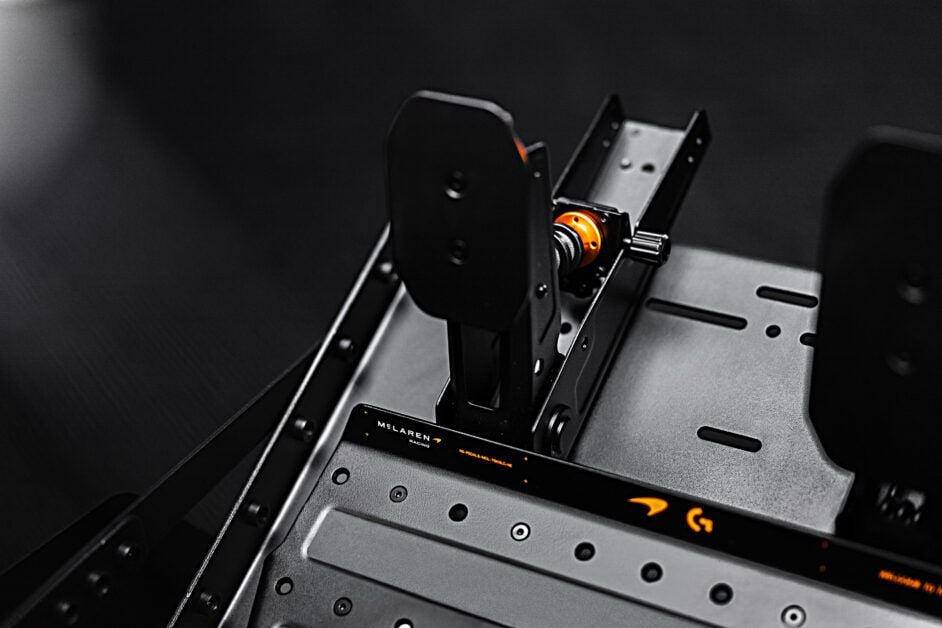 RS50-McLaren-Racing-Bundle-ENVR-Medium-Front-Angled-01-V2B-942x628.jpg