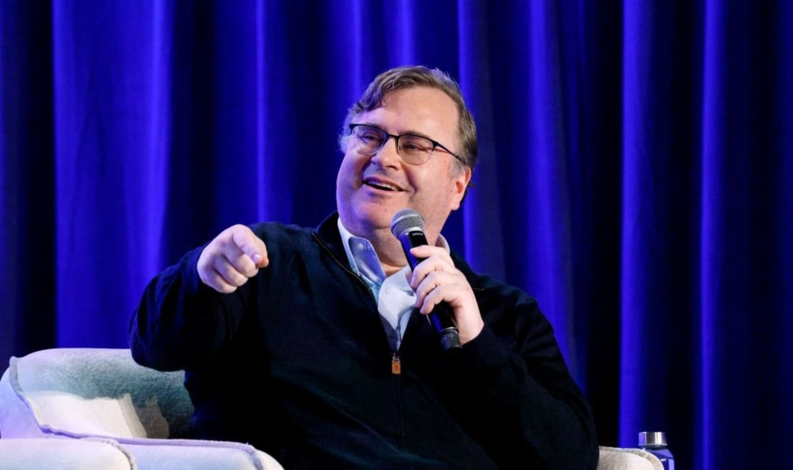 Reid Hoffman says SpaceX is not an AI company and calls xAI a complete train wreck