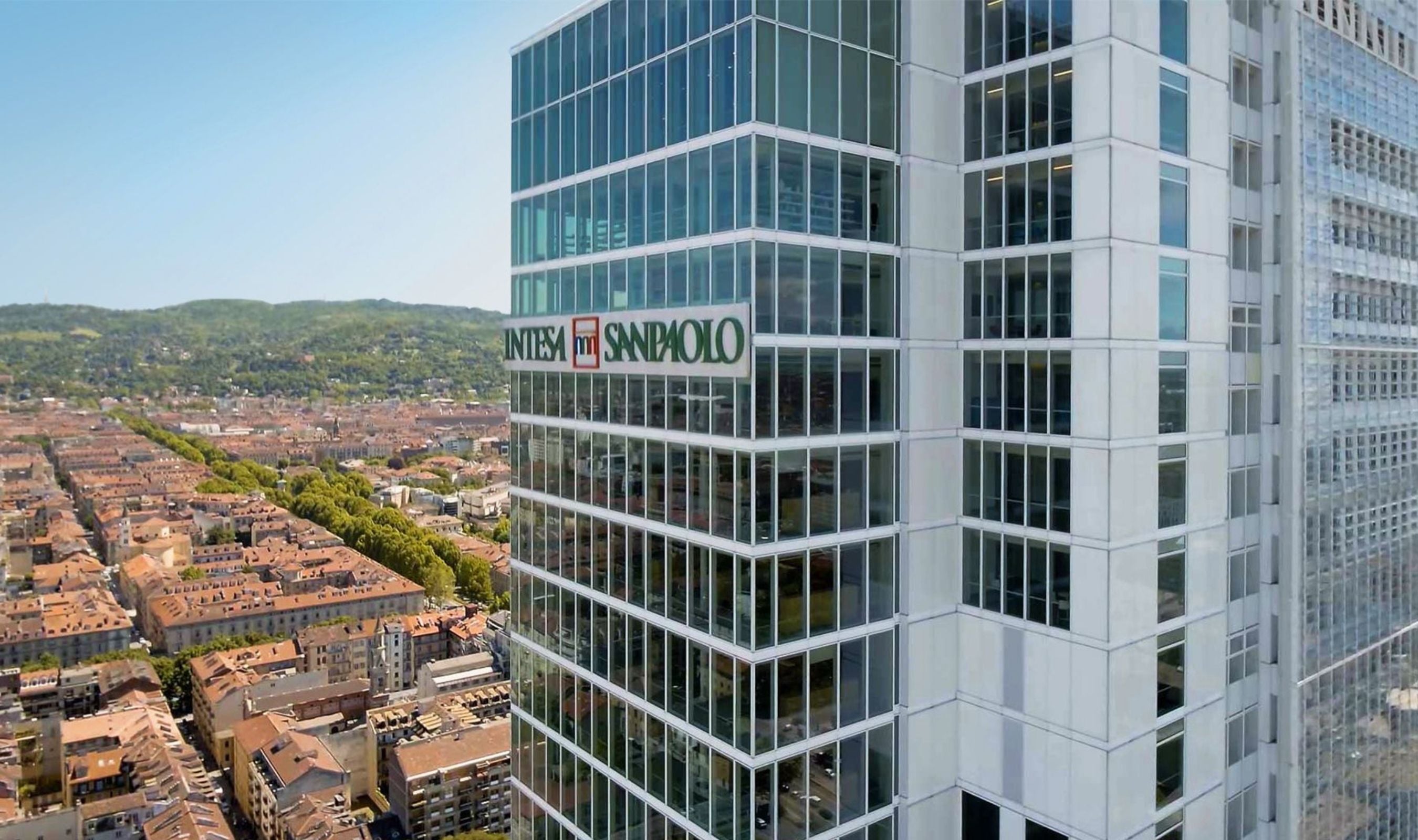 Intesa Sanpaolo Migrates Over 800 Applications to Google Cloud Without Major Incidents
