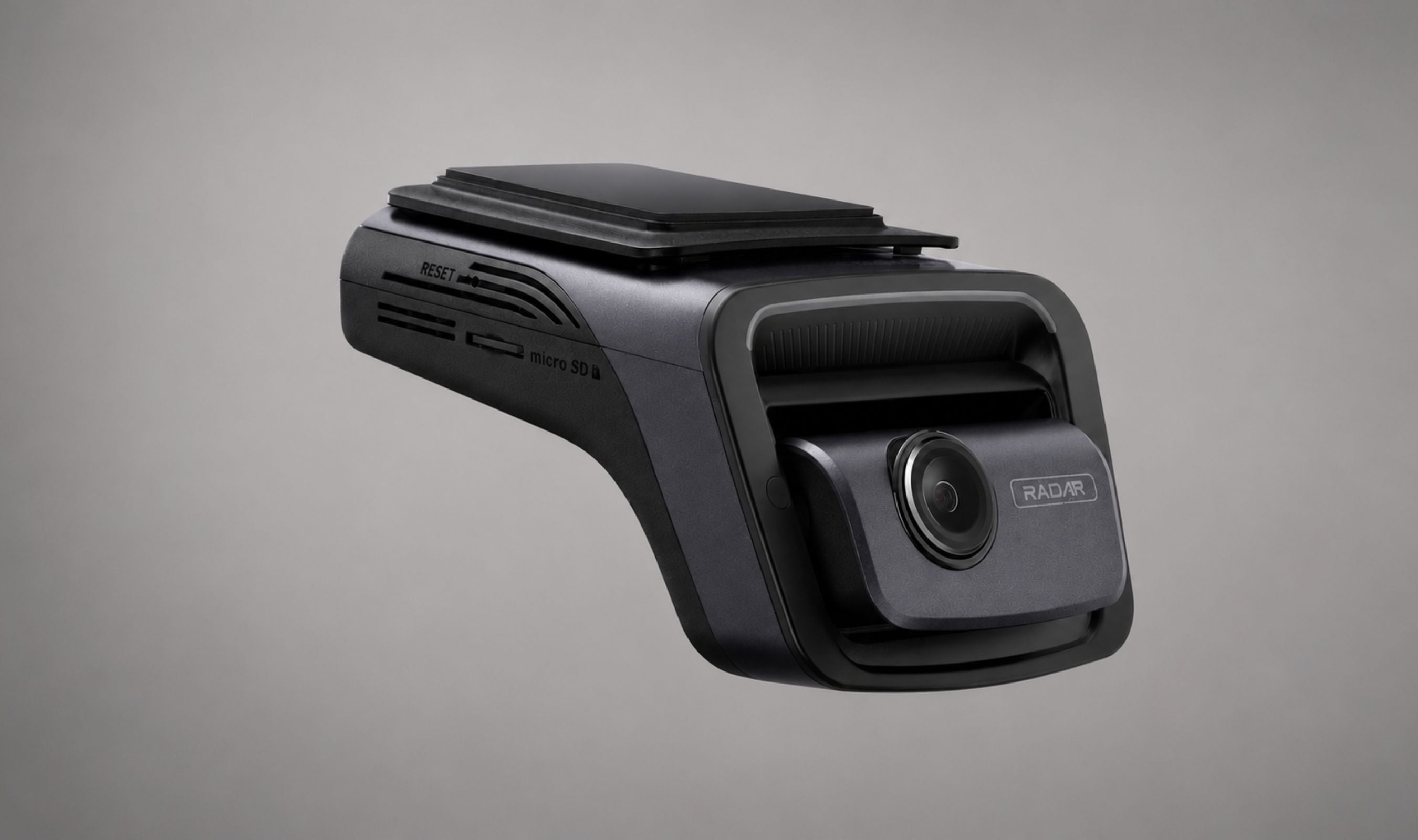 Thinkware U3000 Review, a 4K Dash Cam That Skips the Hardwiring