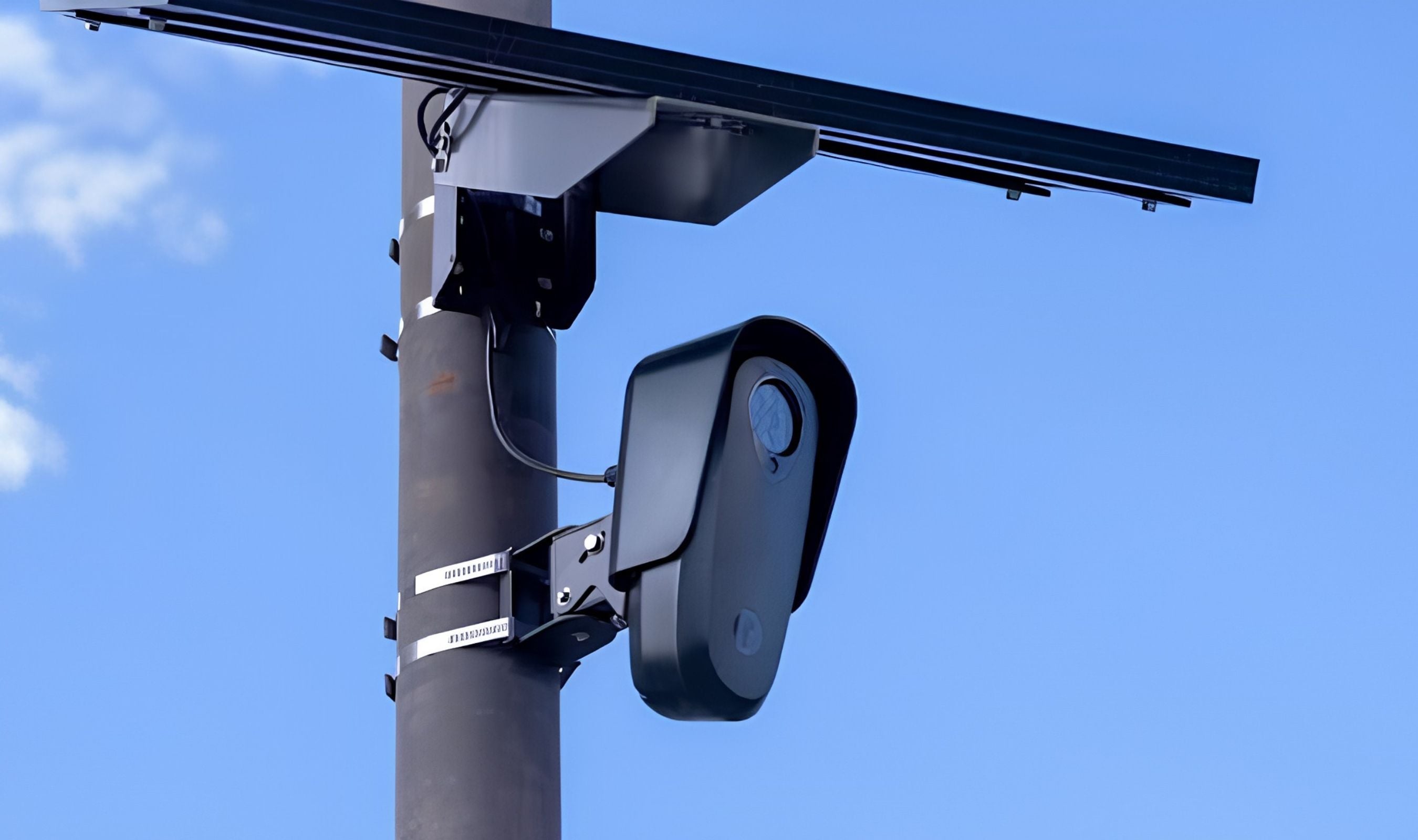 Flock Cameras Detect People, Not Just Cars, Probe Finds