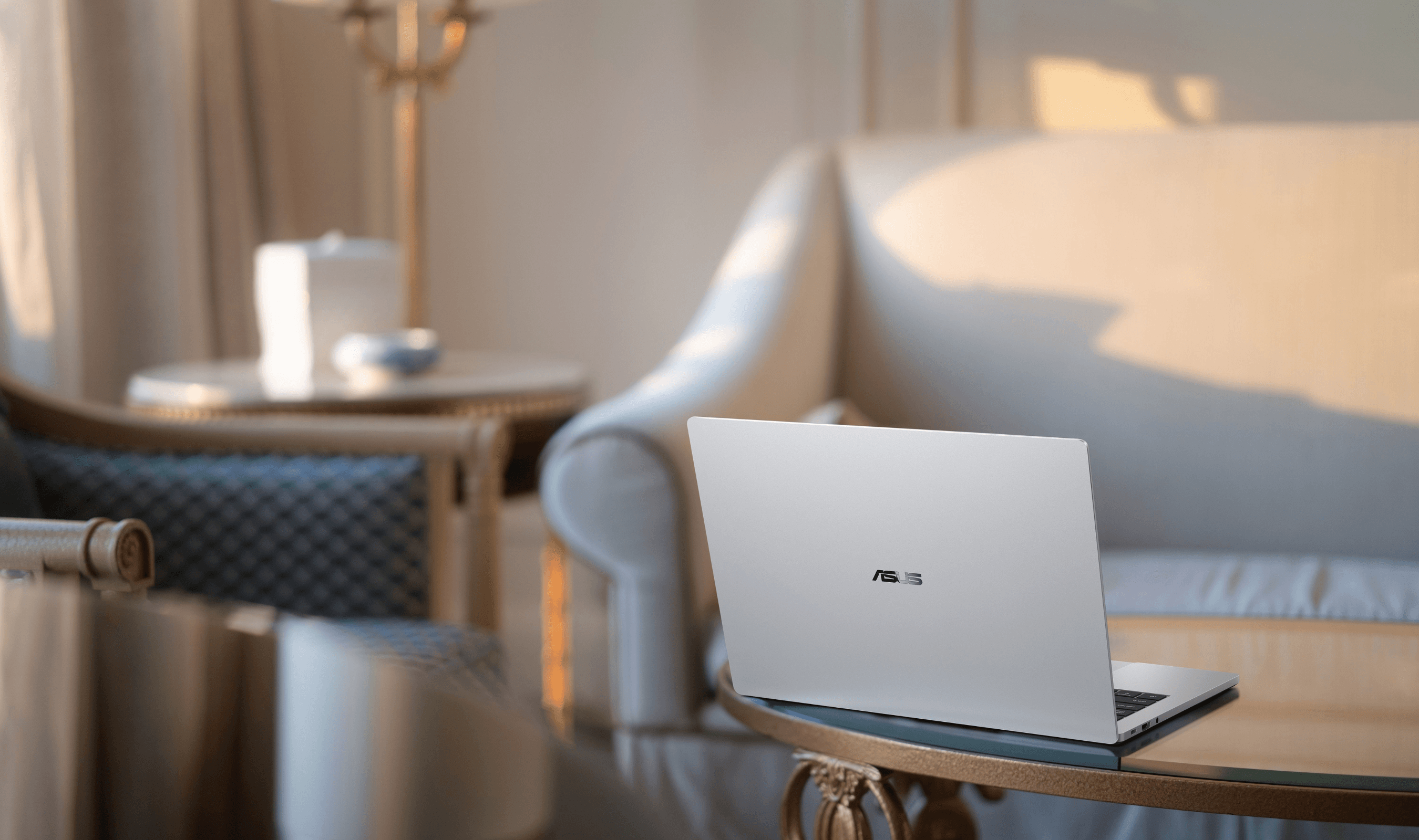 ASUS Debuts ExpertBook A7 (14" AMD) With 3K OLED Display