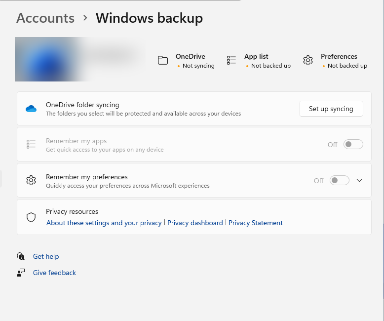 Windows 11 Windows backup settings with OneDrive folder syncing, Remember my apps and Remember my preferences