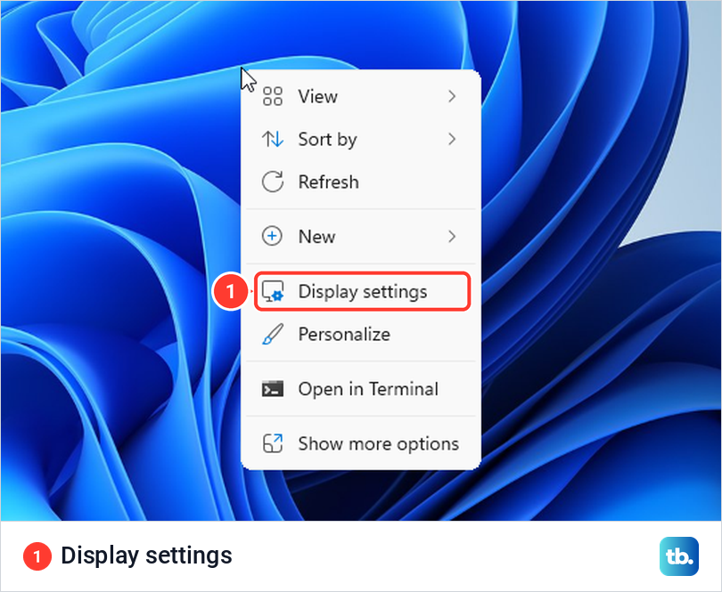 Windows 11 desktop right-click menu with Display settings highlighted