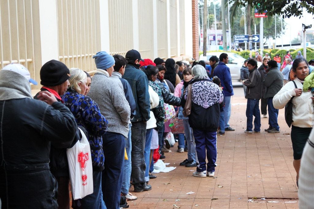 U.S. Weekly Jobless Claims Drop to 214,000