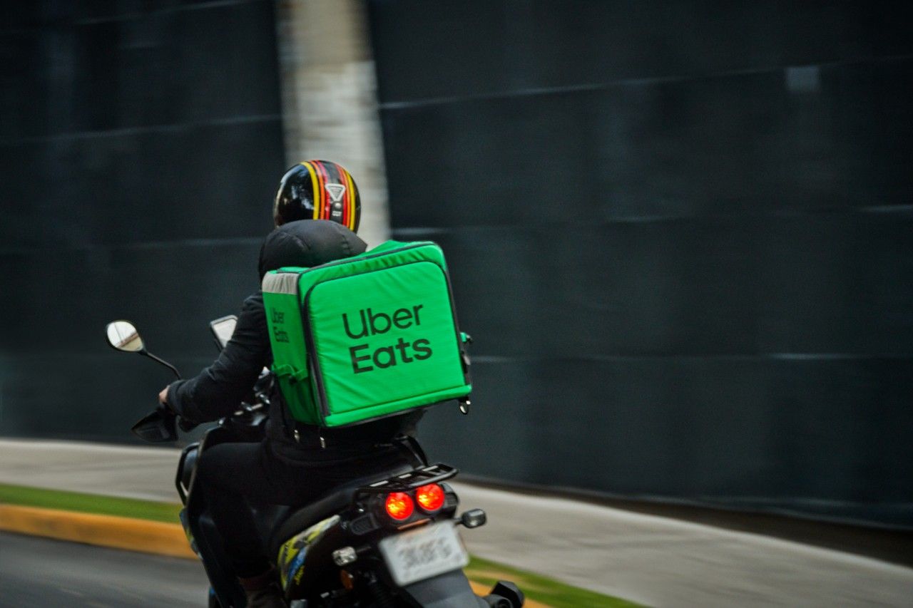 Food Delivery Apps (Uber Eats, DoorDash, Grubhub)