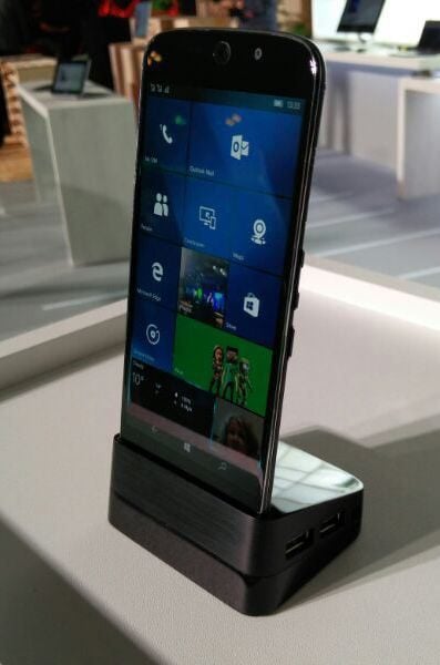Meet This New Acer Smartphone Becomes a Full PC experience