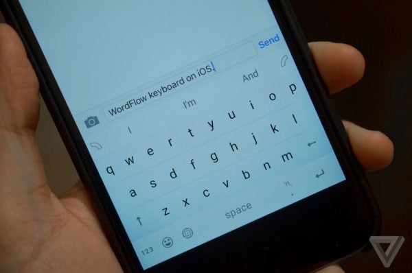 Microsoft To Bring Their Keyboard With One-handed Typing Mode Feature