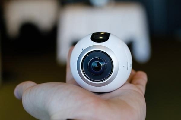 MWC 2016: Samsung Gear 360, Camera For Recording Videos in 360°