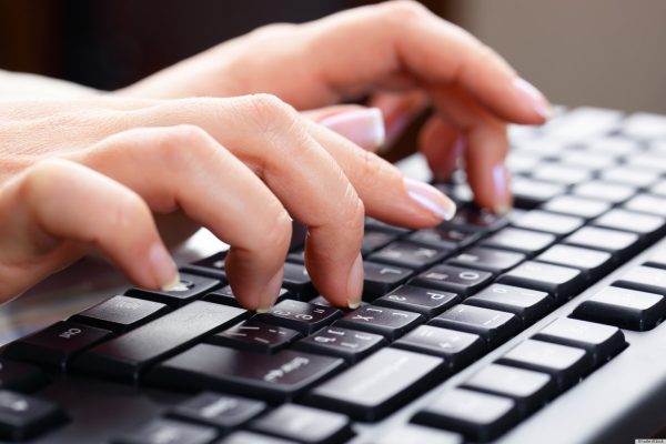 Old Habit Die Hard: Using A Phisycal Keyboard