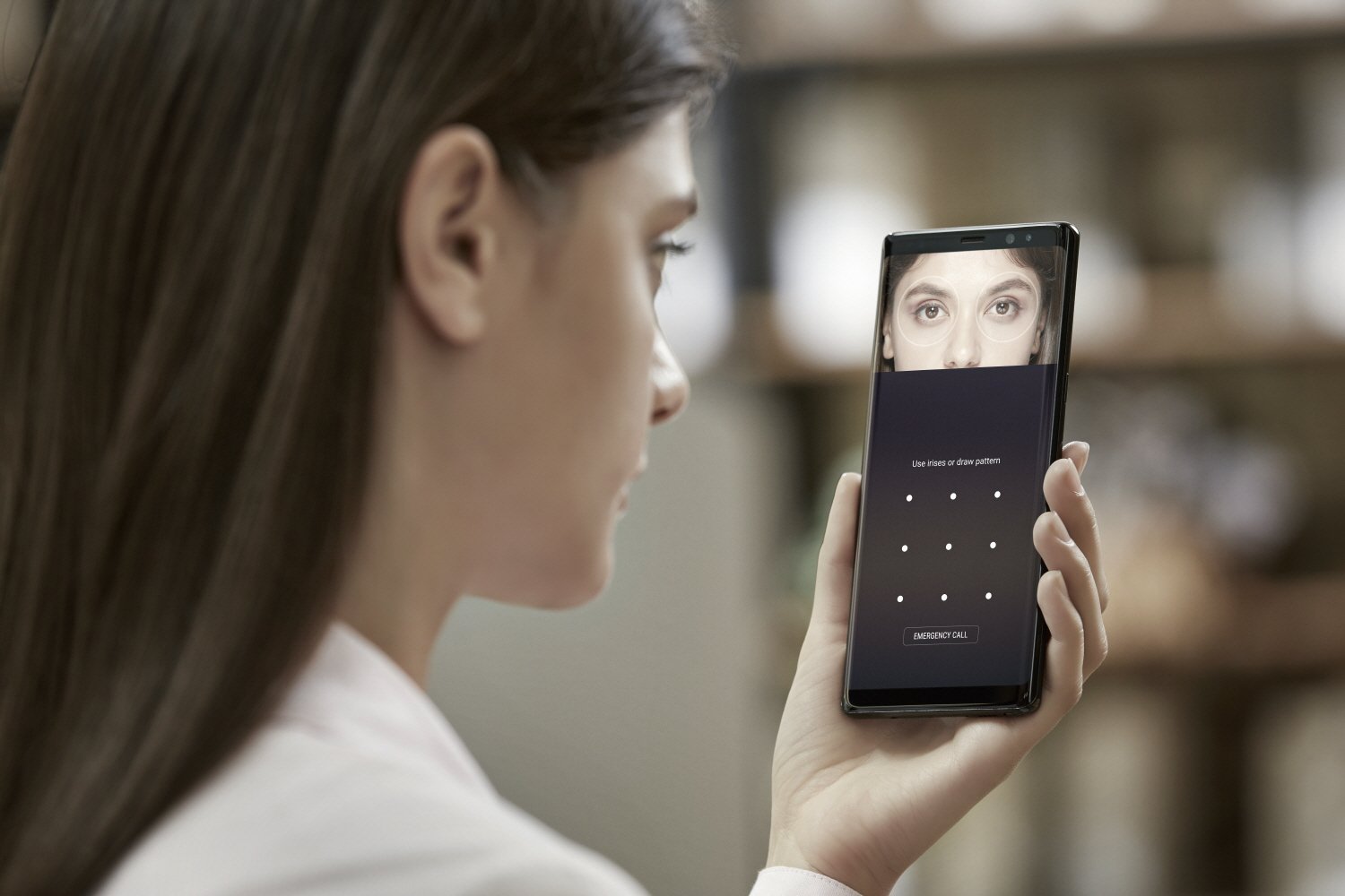 Cómo configurar el escaneo de iris en Galaxy Note 8