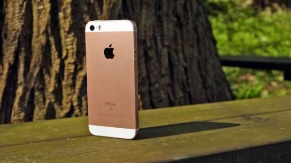 iPhone SE 2 price