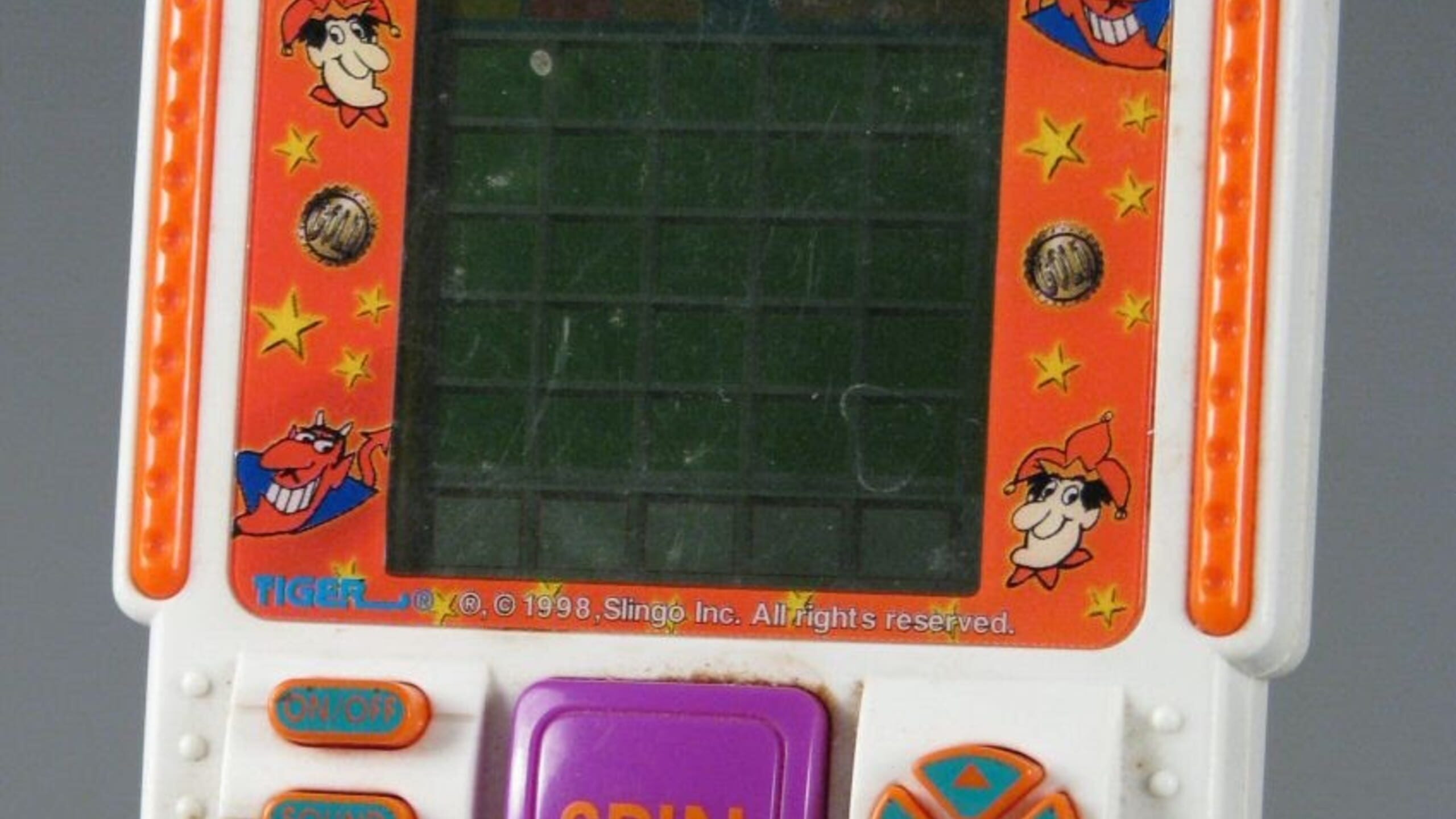 Slingo handheld game on sale